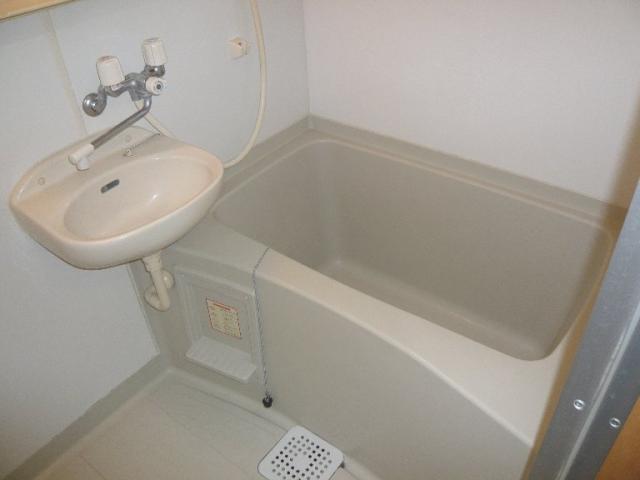 コーポともゆき コーポともゆき