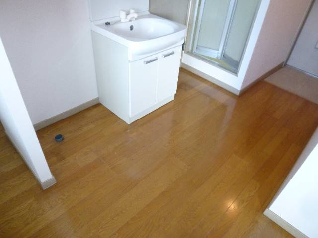 グリーンハイツ東海　