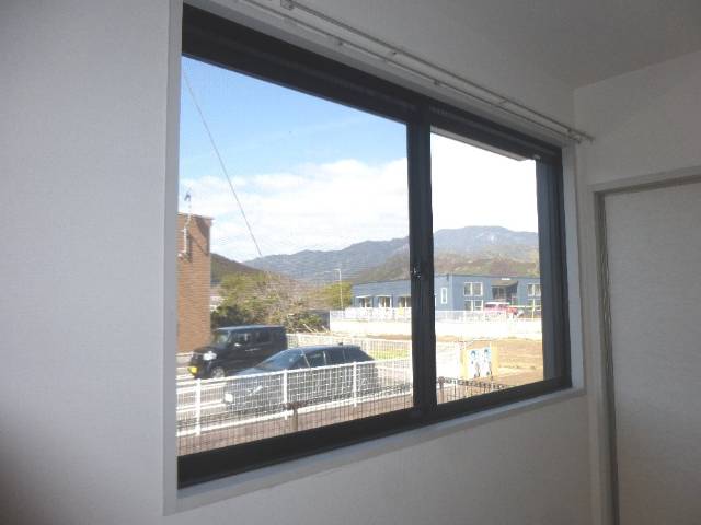 アプローズ川島 　