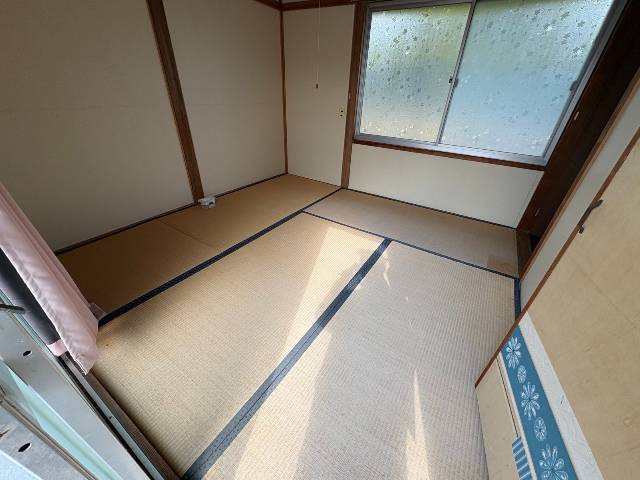 　別棟（2階和室）